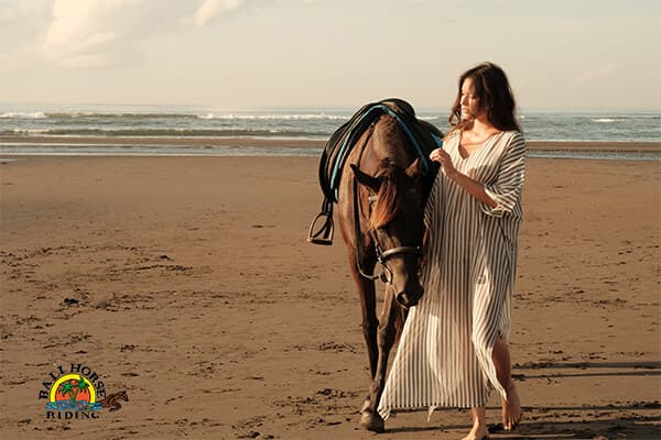 Horse Riding at Saba Beach 4