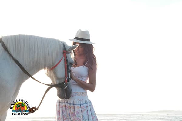Horse Riding at Saba Beach 8