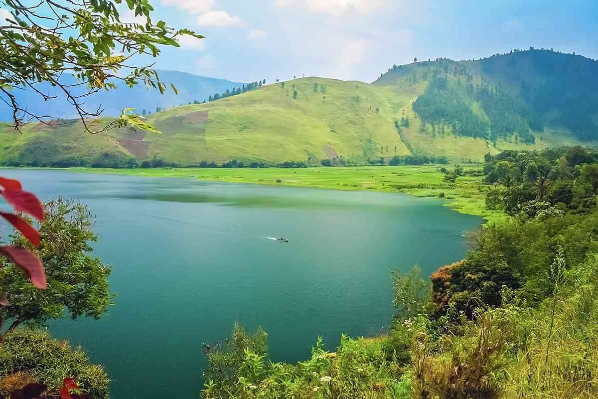 12 Days Sulawesi Tour: Toraja and Togian Islands 19
