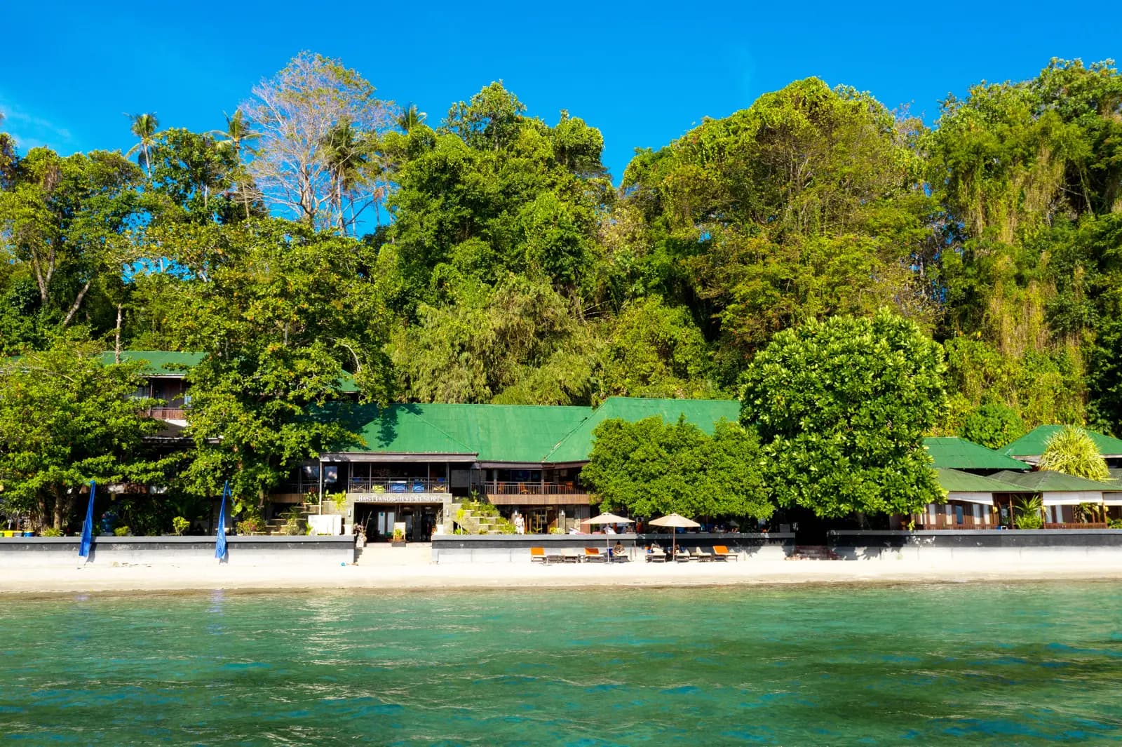 Bastianos Bunaken Dive Resort