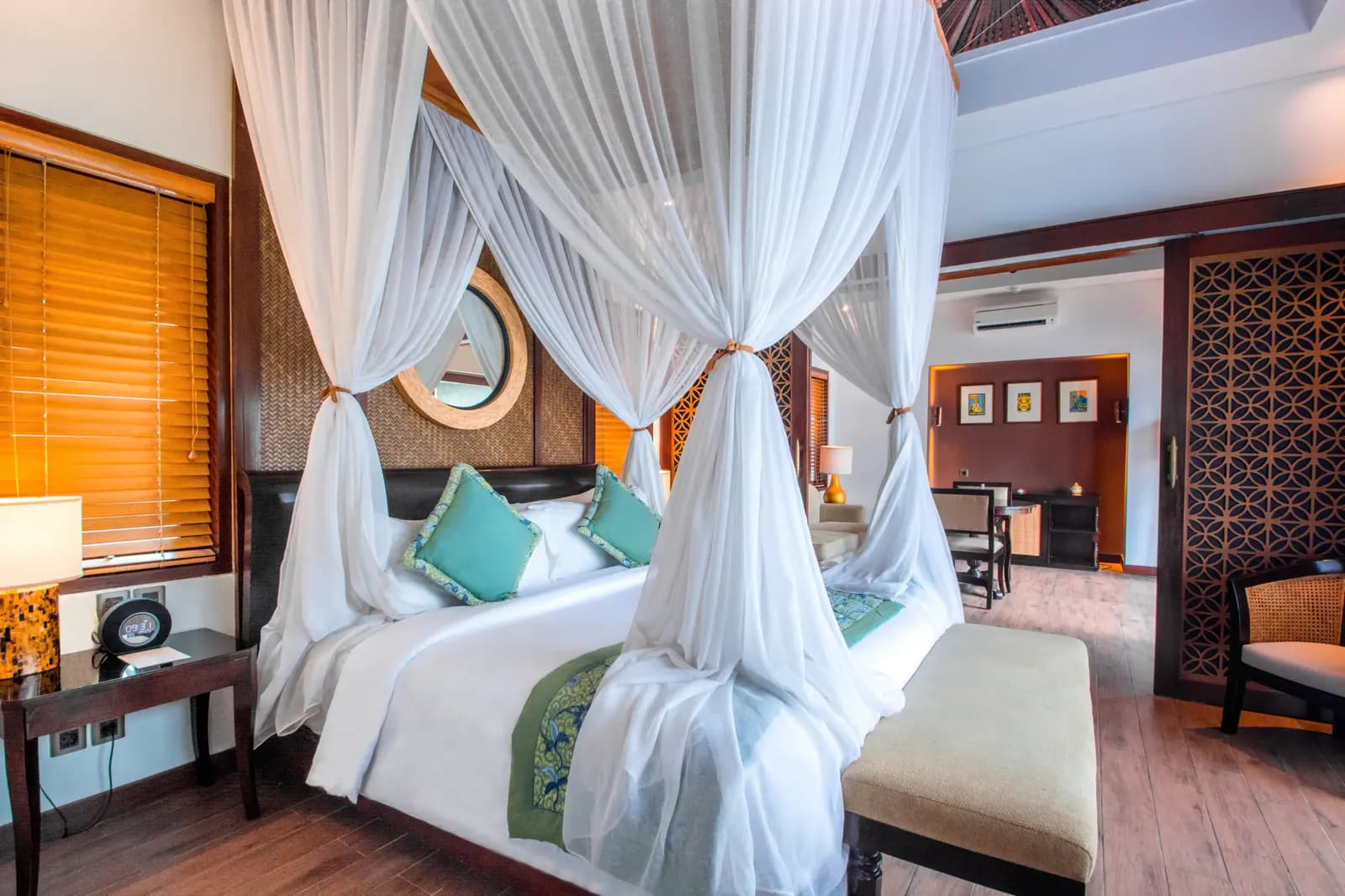 Lembongan Beach Club & Resort 1