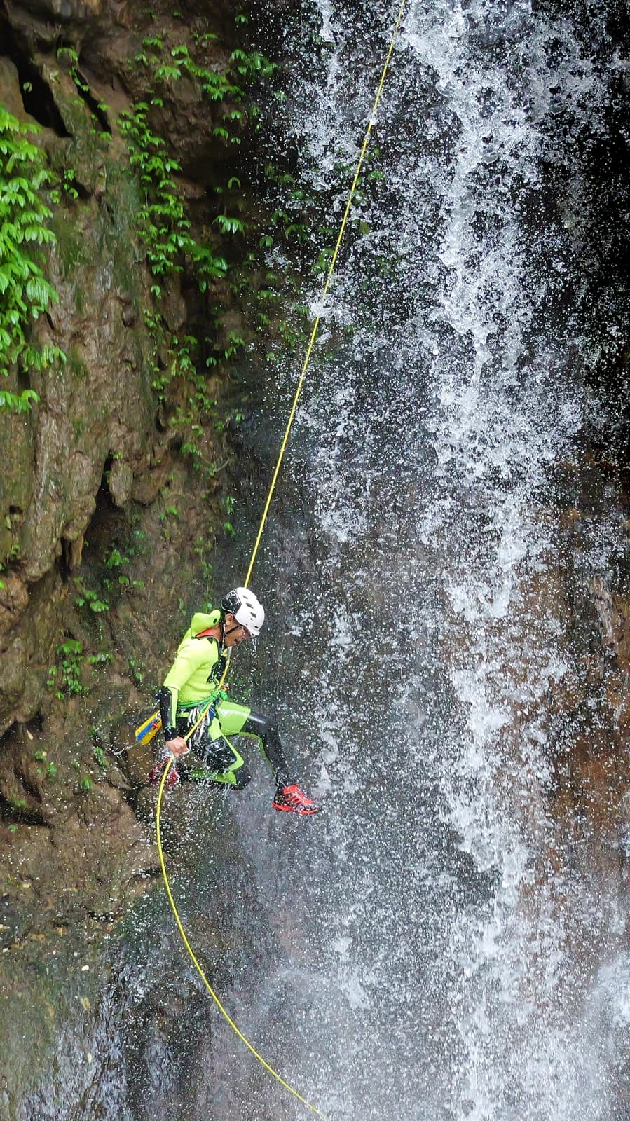 Canyoning in Bali 14
