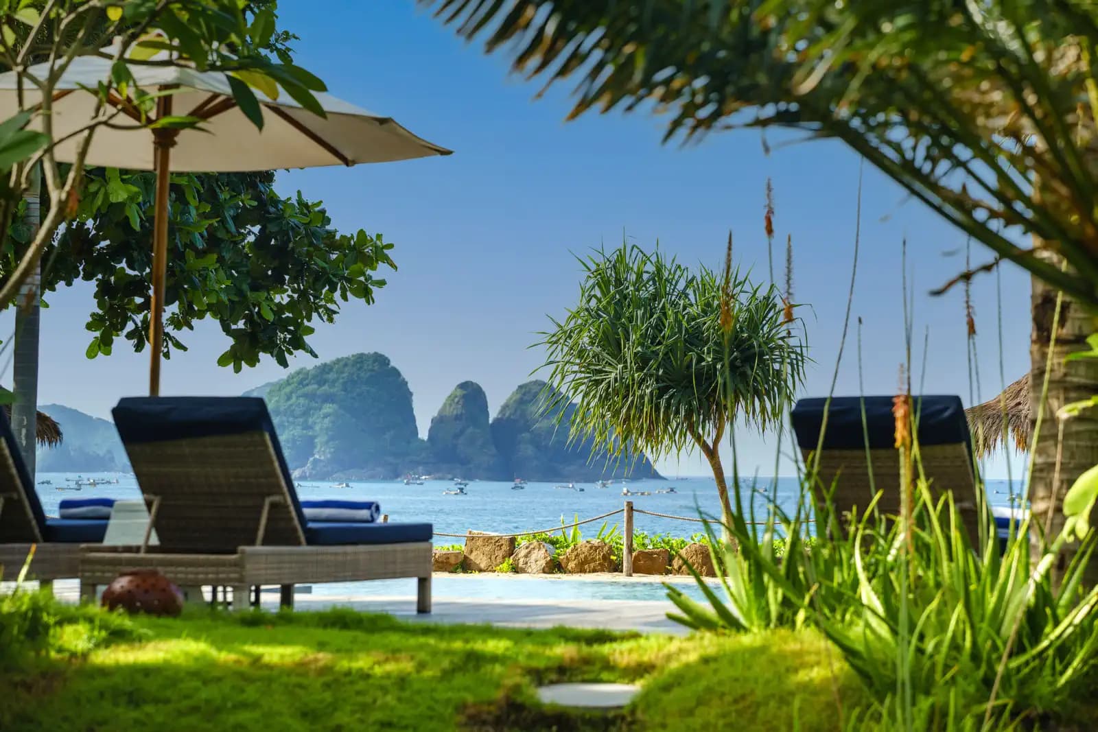 Segara Lombok Beach Resort 33