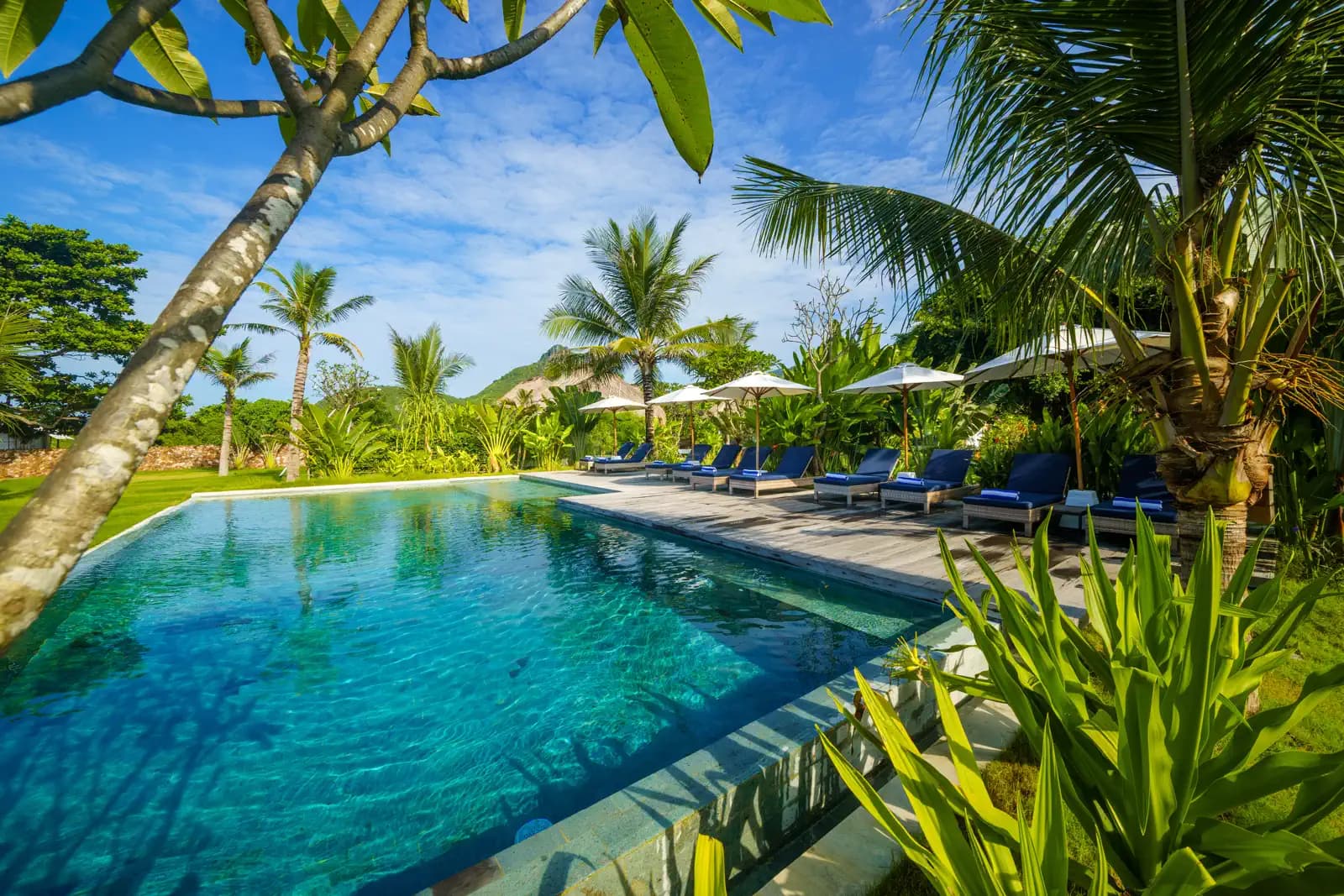 Segara Lombok Beach Resort 36