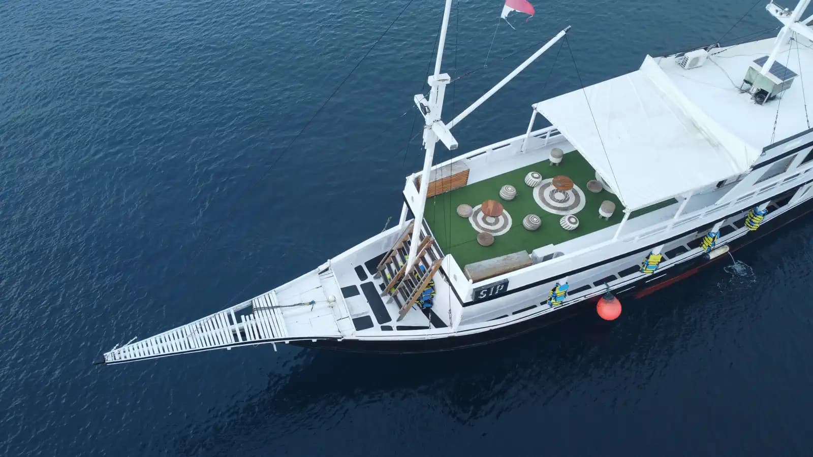 SIP Liveaboard 1
