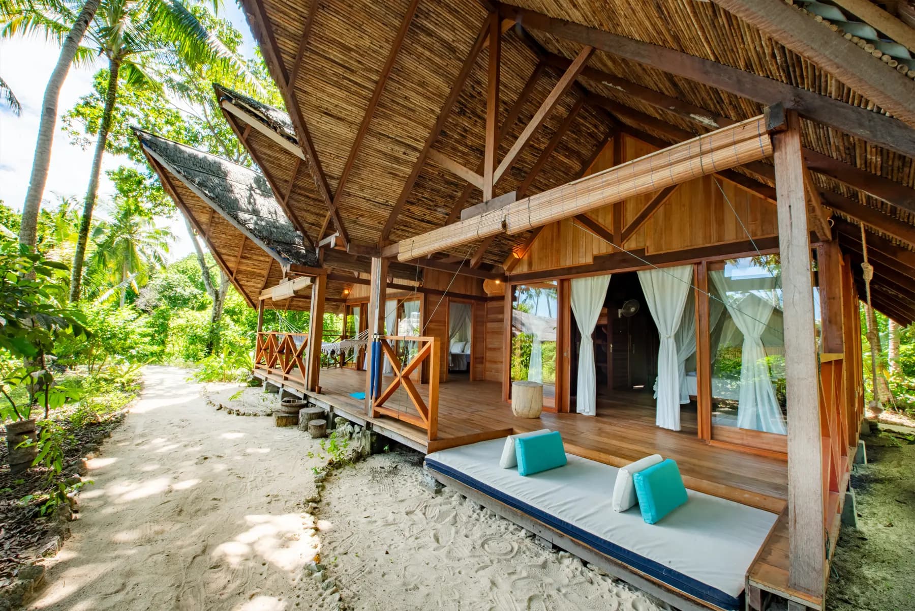 Metita Beach & Dive Resort 7