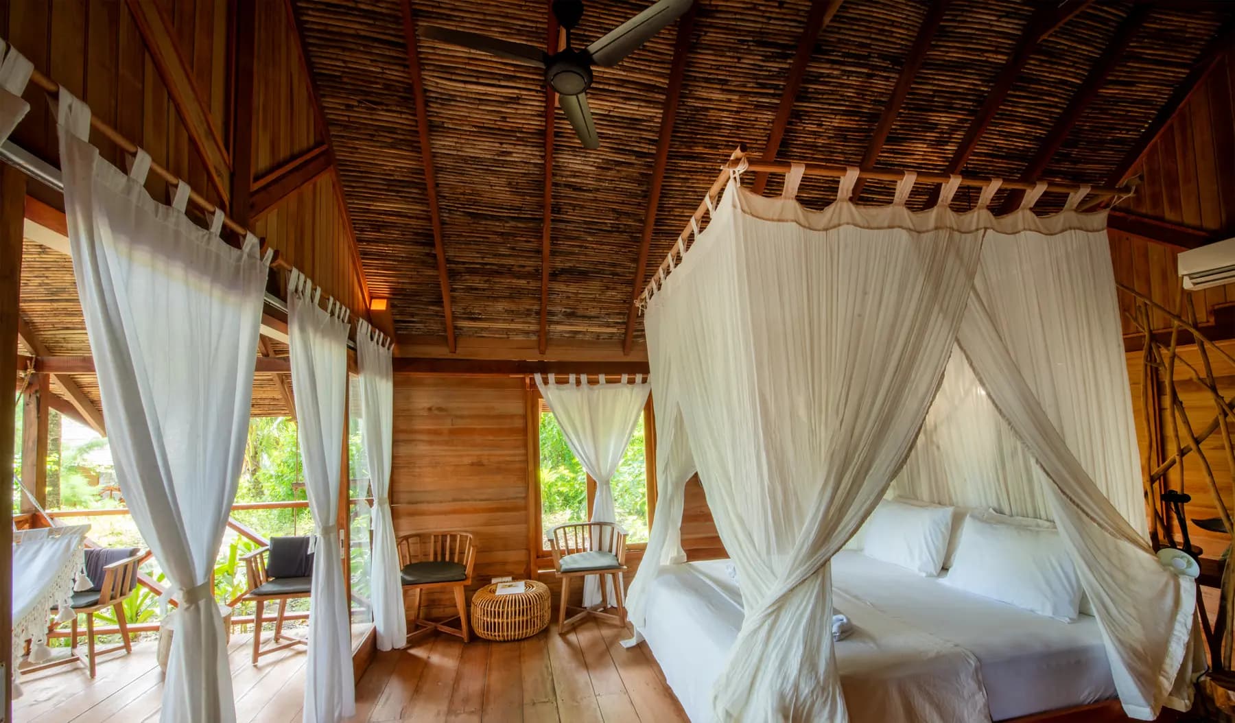 Metita Beach & Dive Resort 8