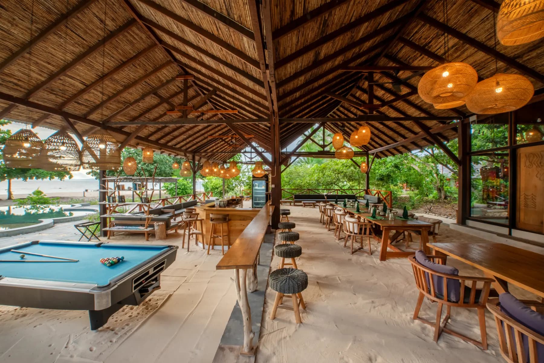 Metita Beach & Dive Resort 6