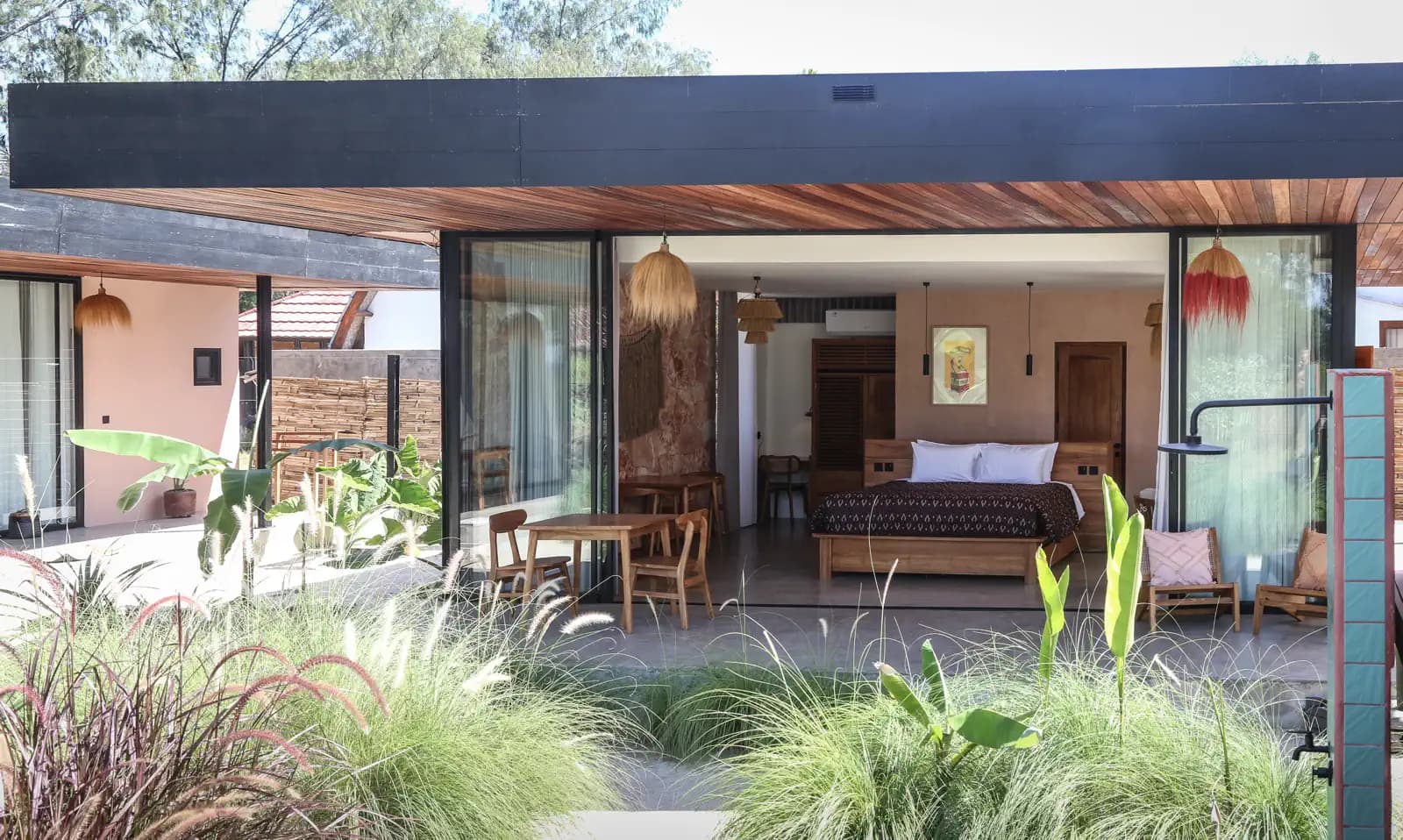 The Beach House Meno 5