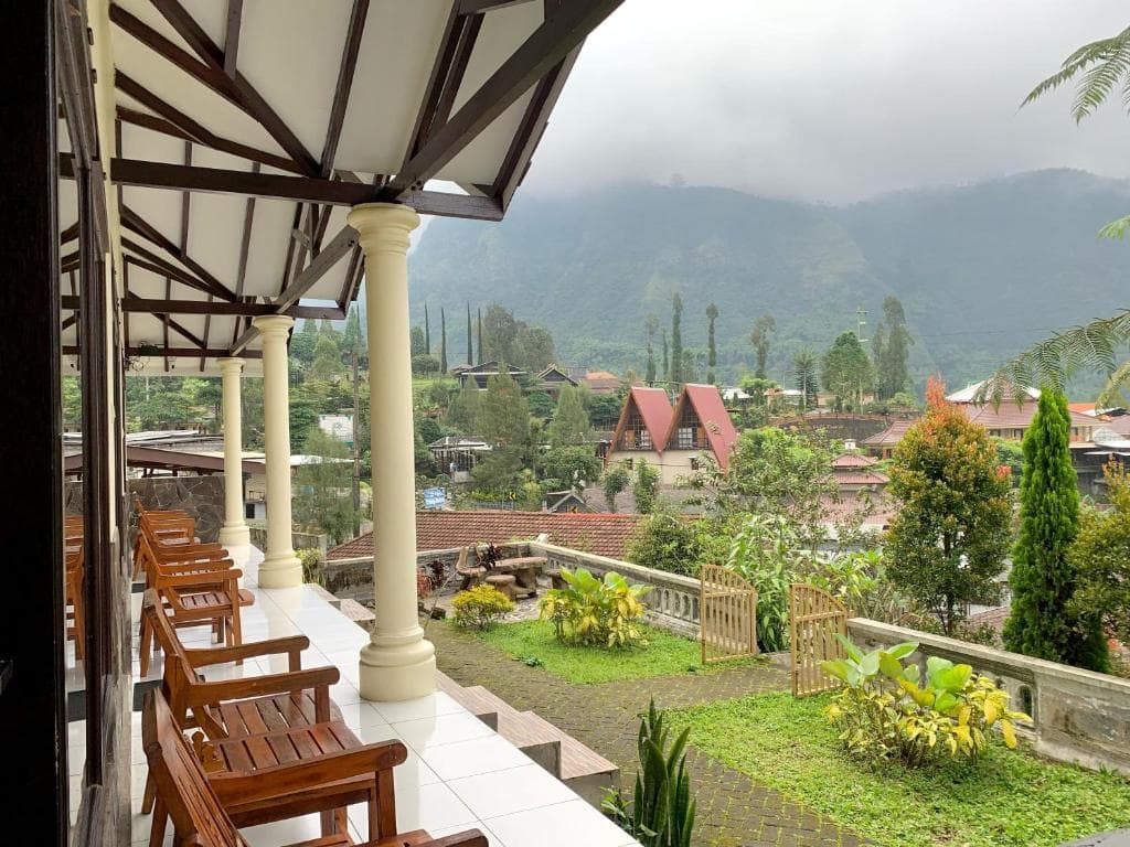 Gubug Ndeso Bromo 10