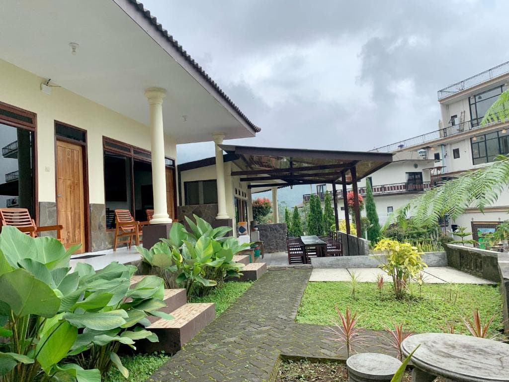 Gubug Ndeso Bromo 11
