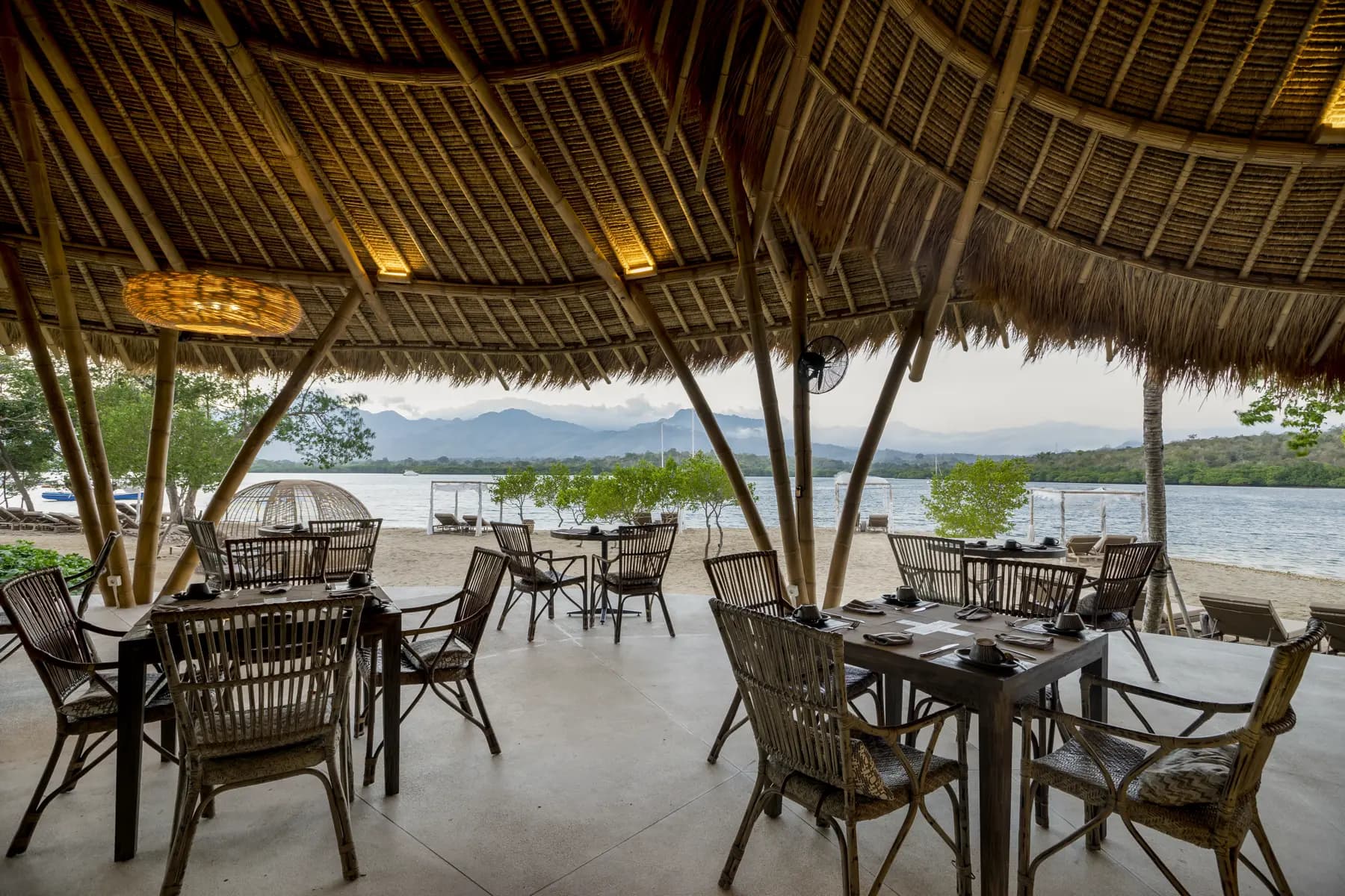 Menjangan Dynasty Resort 33