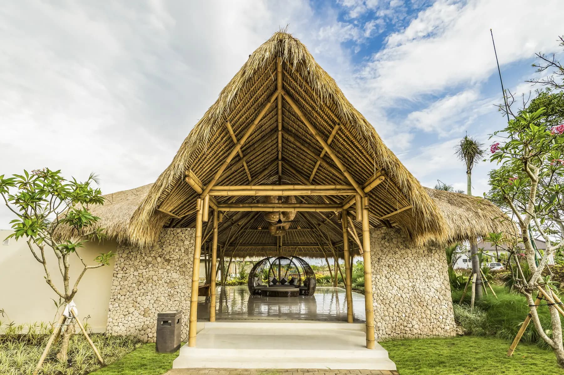 Menjangan Dynasty Resort 36