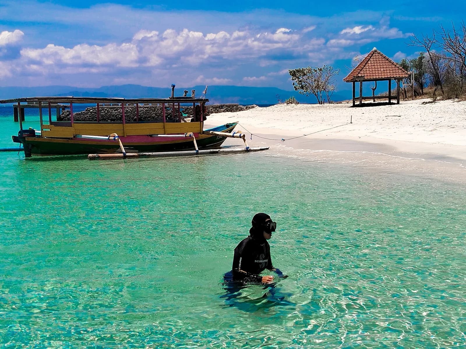 Lombok North East Secret Gilis Snorkeling and Camping Trip 15