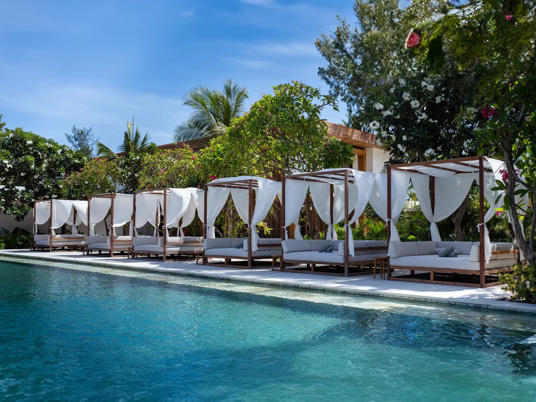 Cocana Resort 51