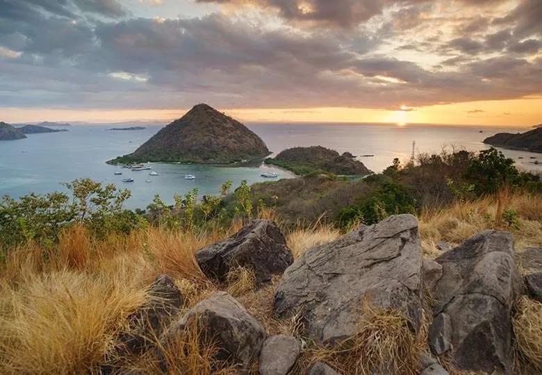 Day Trip Around Labuan Bajo 1