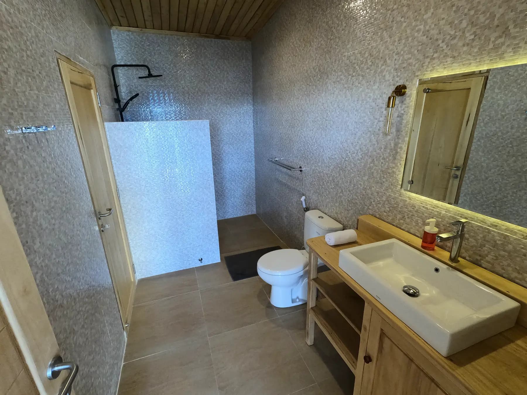 Akasha Beach 20