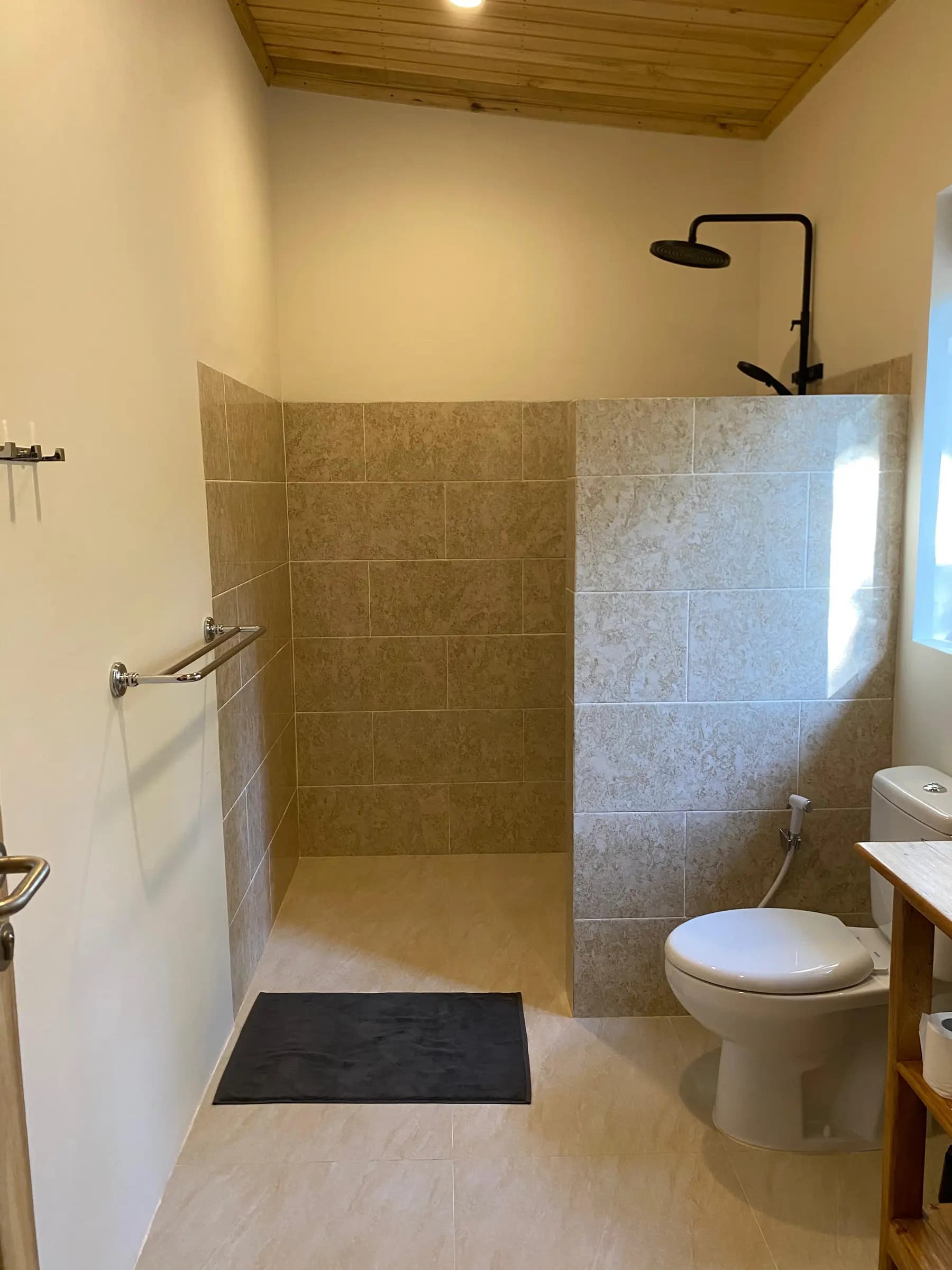 Akasha Beach 28