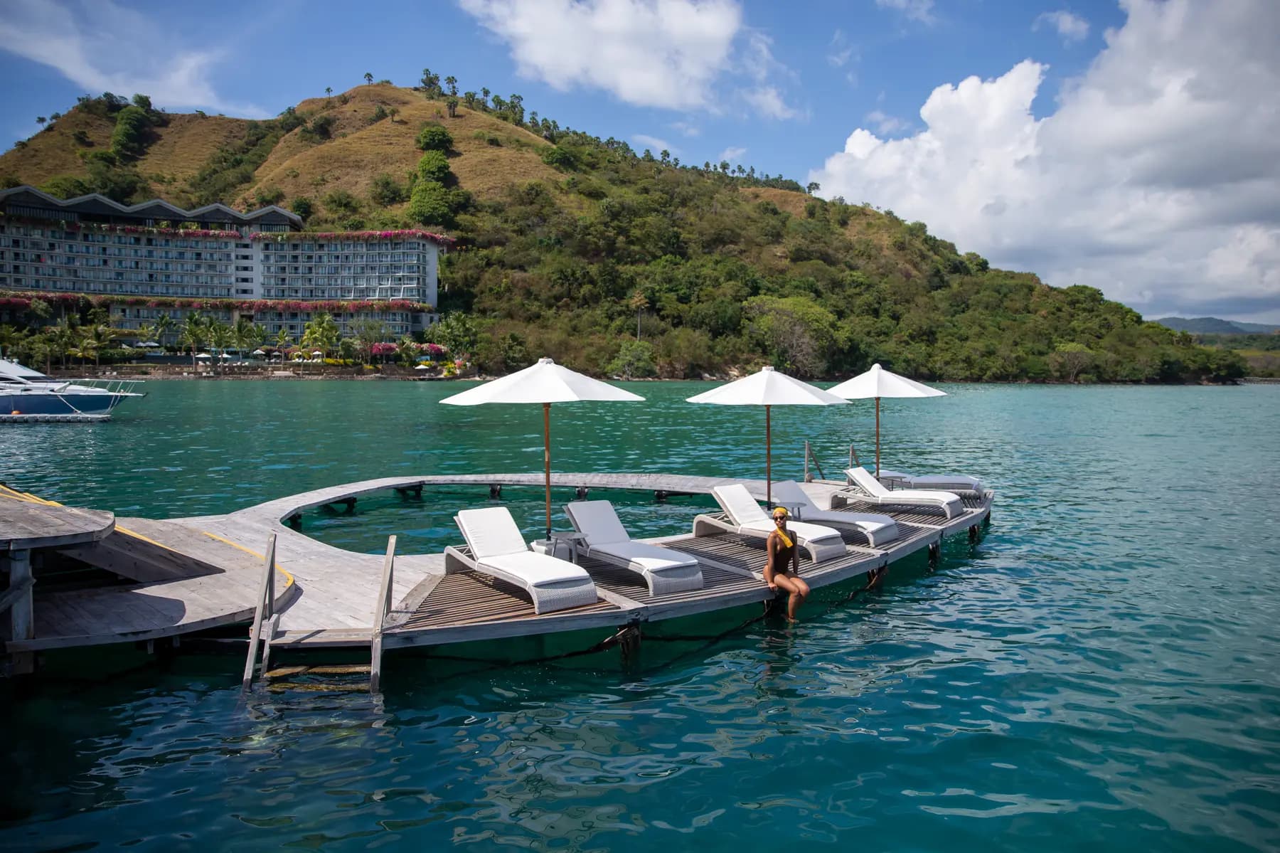 Ayana Komodo Waecicu Beach 16