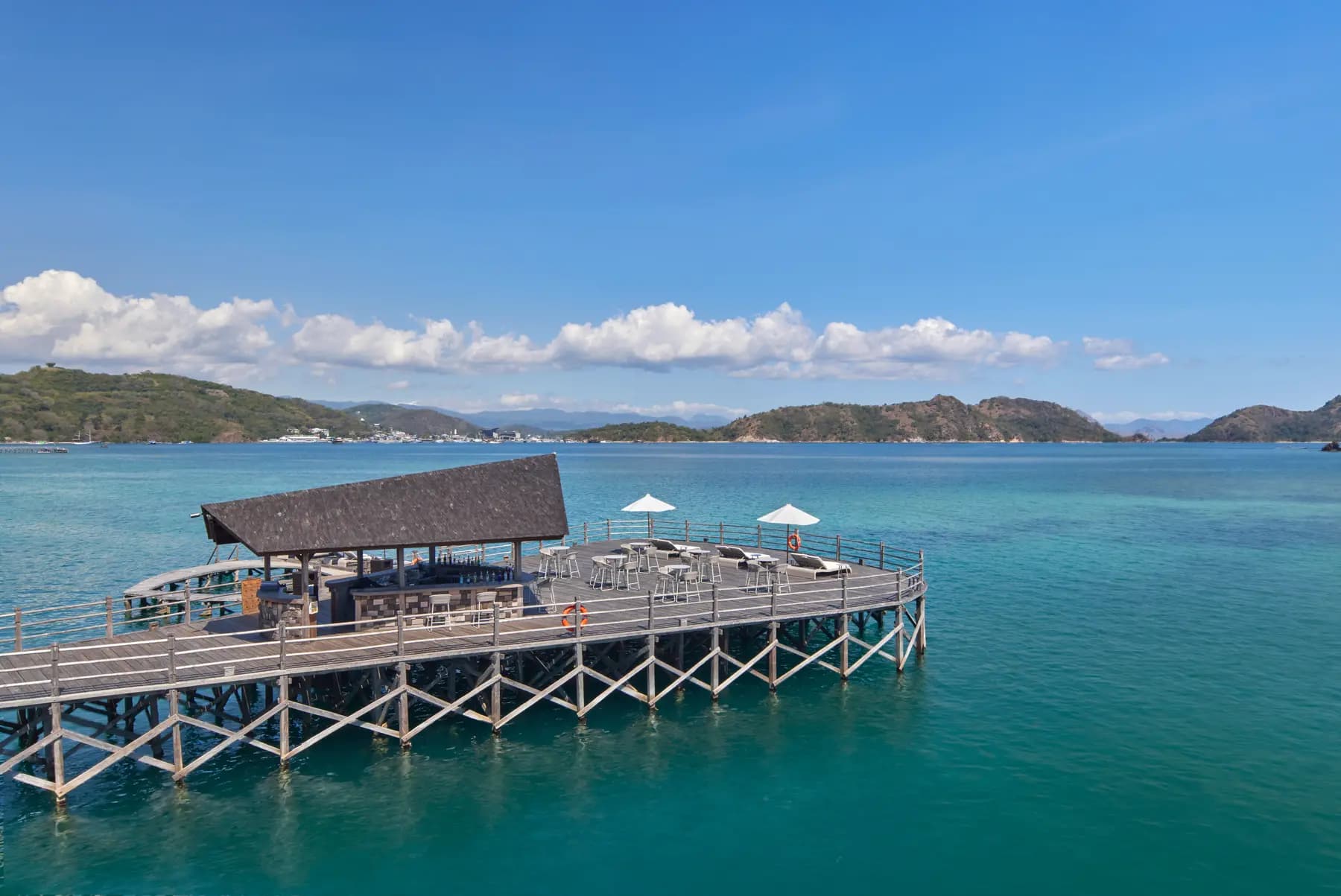 Ayana Komodo Waecicu Beach 31
