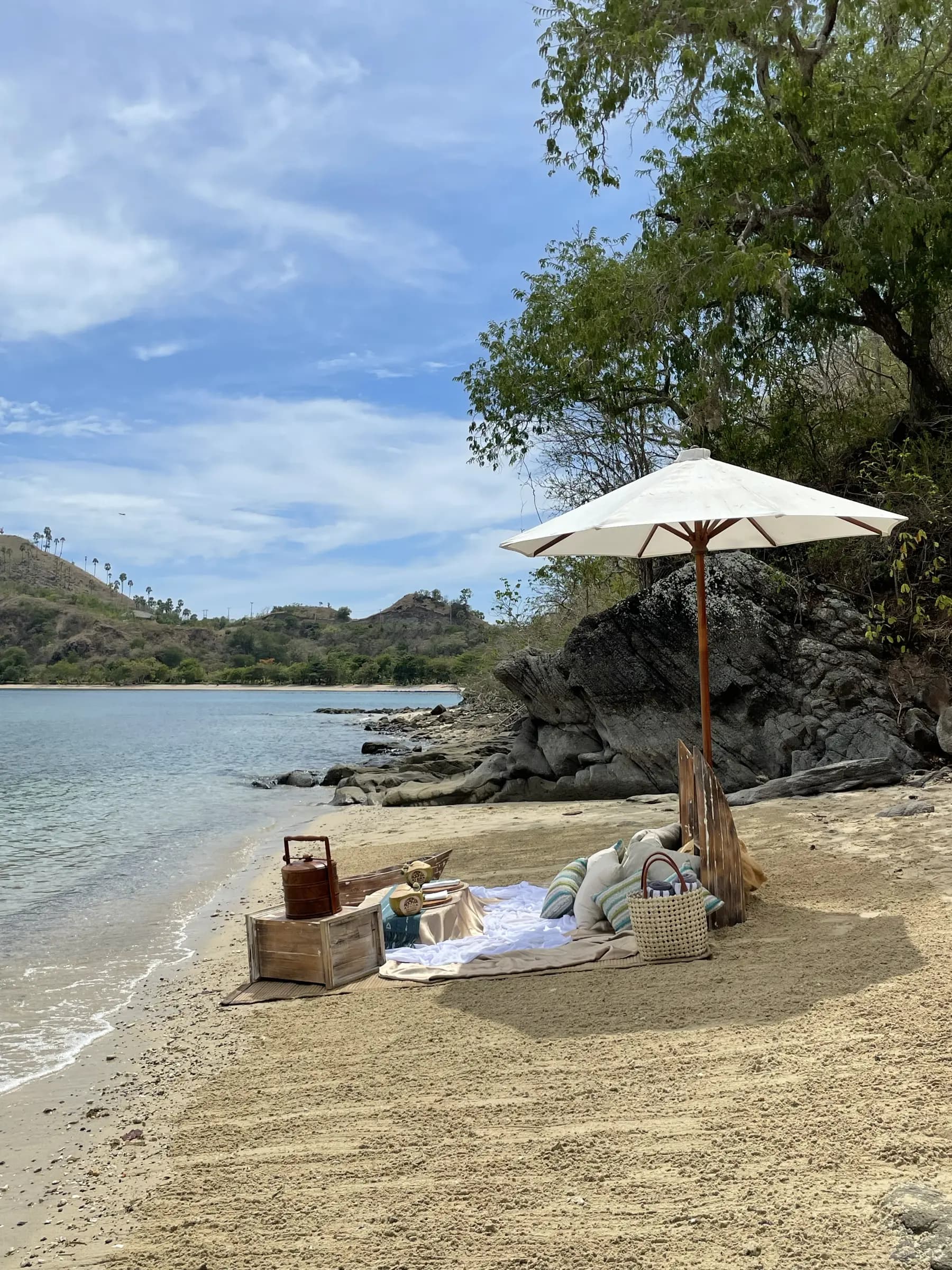 Ayana Komodo Waecicu Beach 32