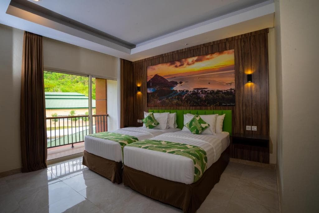 Sylvia Hotel & Resort Komodo 16