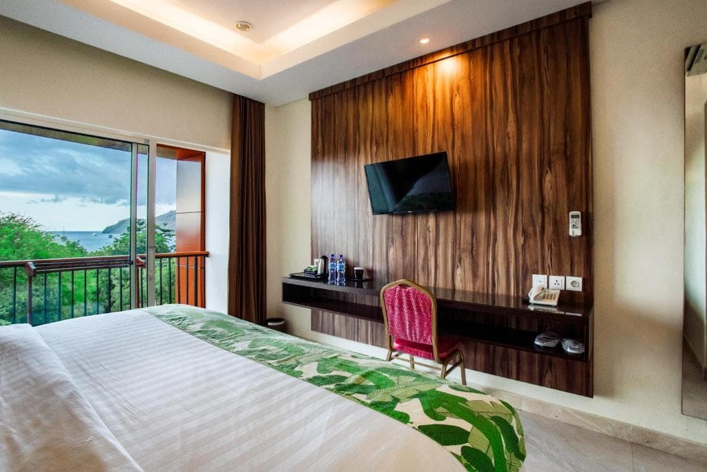 Sylvia Hotel & Resort Komodo 18