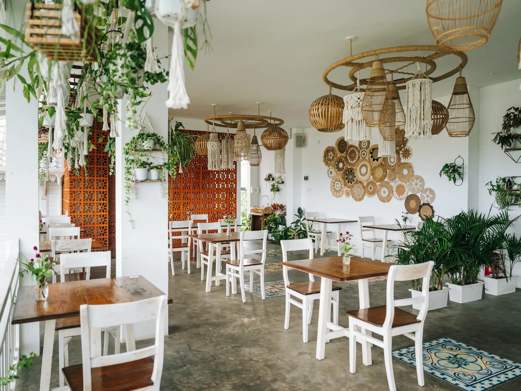Mambo Hill Resort 12