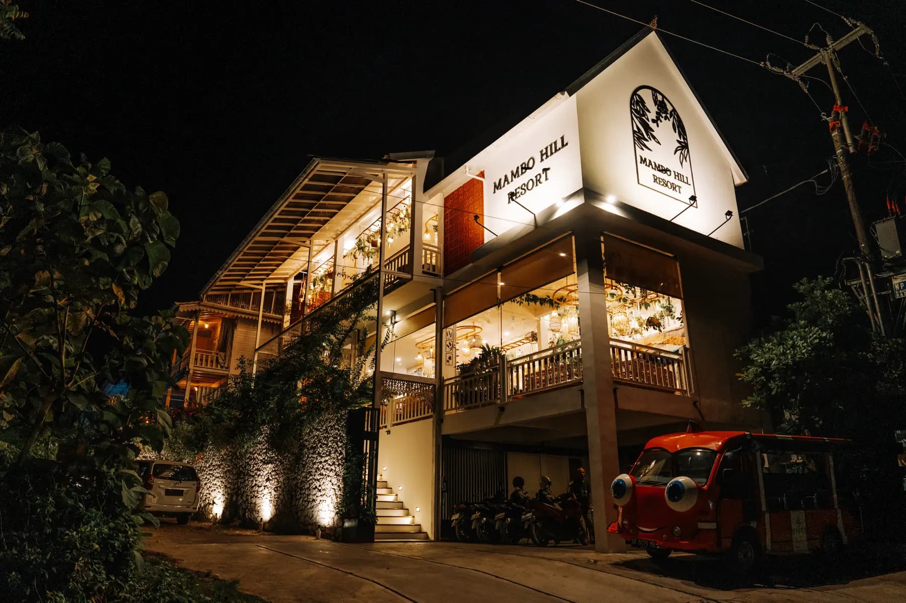 Mambo Hill Resort 15