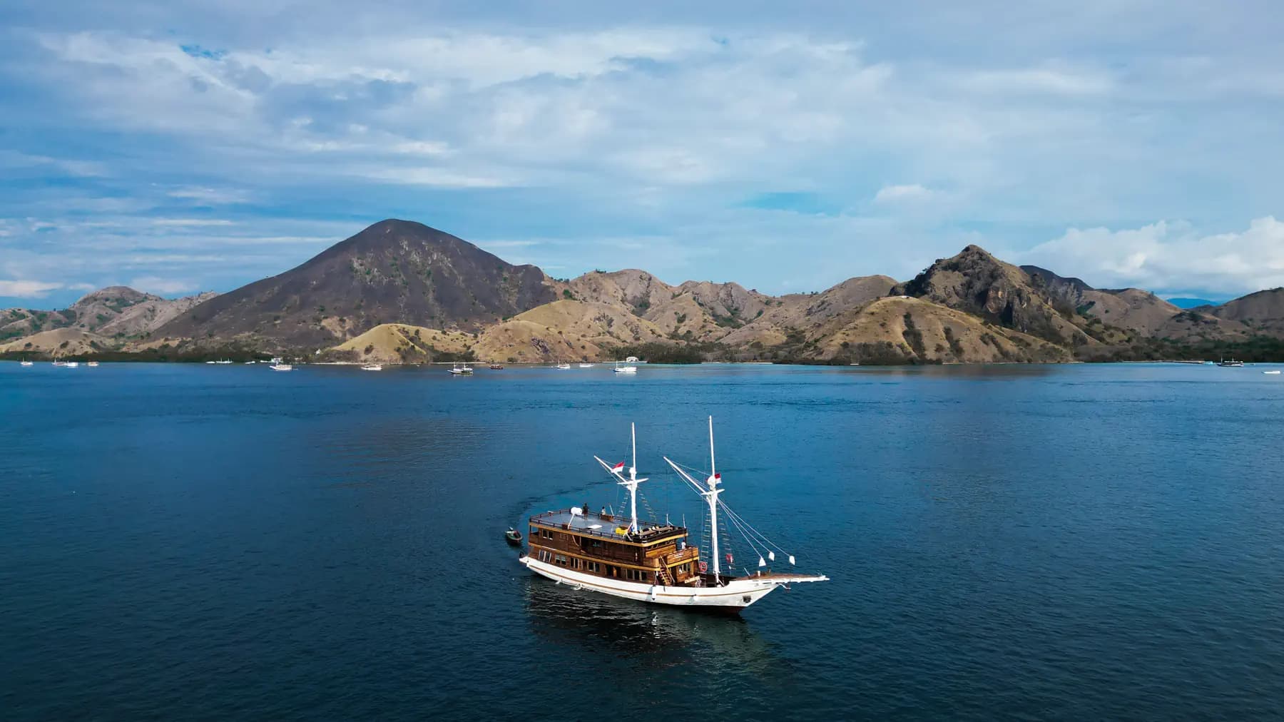 Sundari Voyages 1