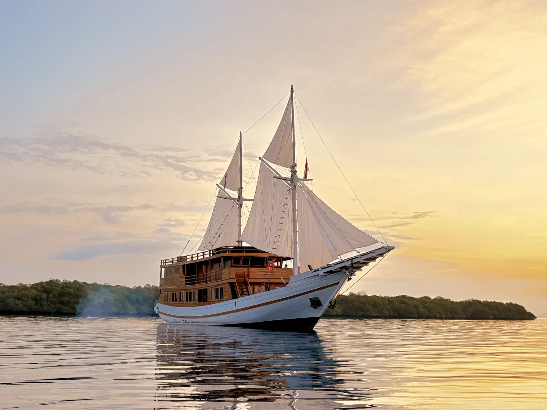 Sundari Voyages 7