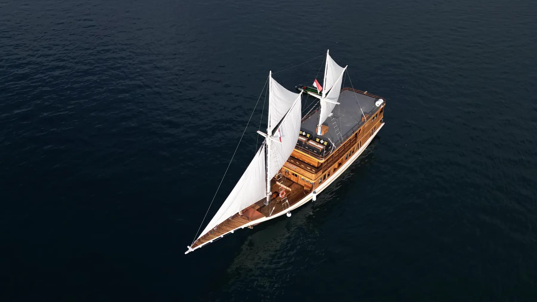 Sundari Voyages 3