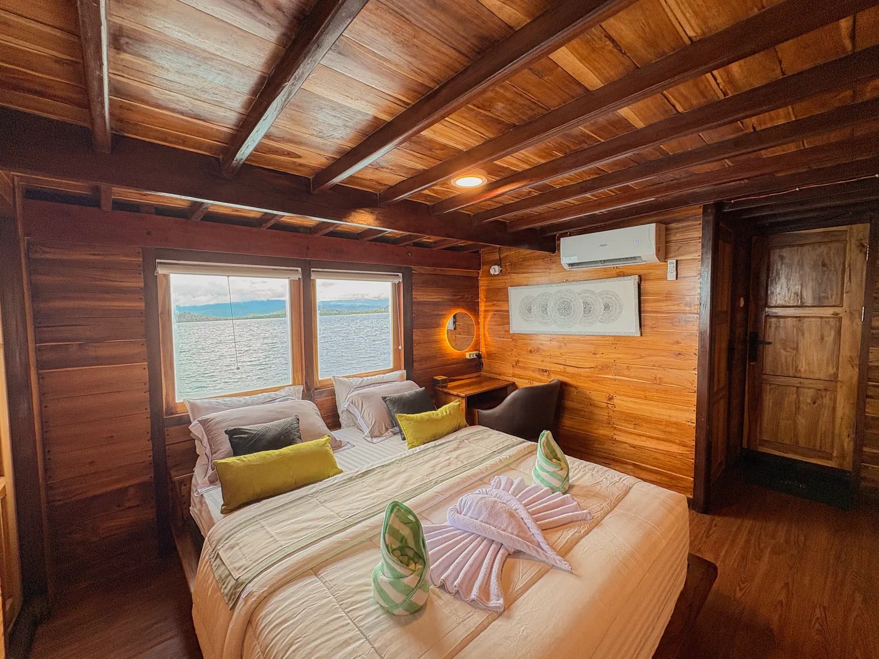 Sundari Voyages 10