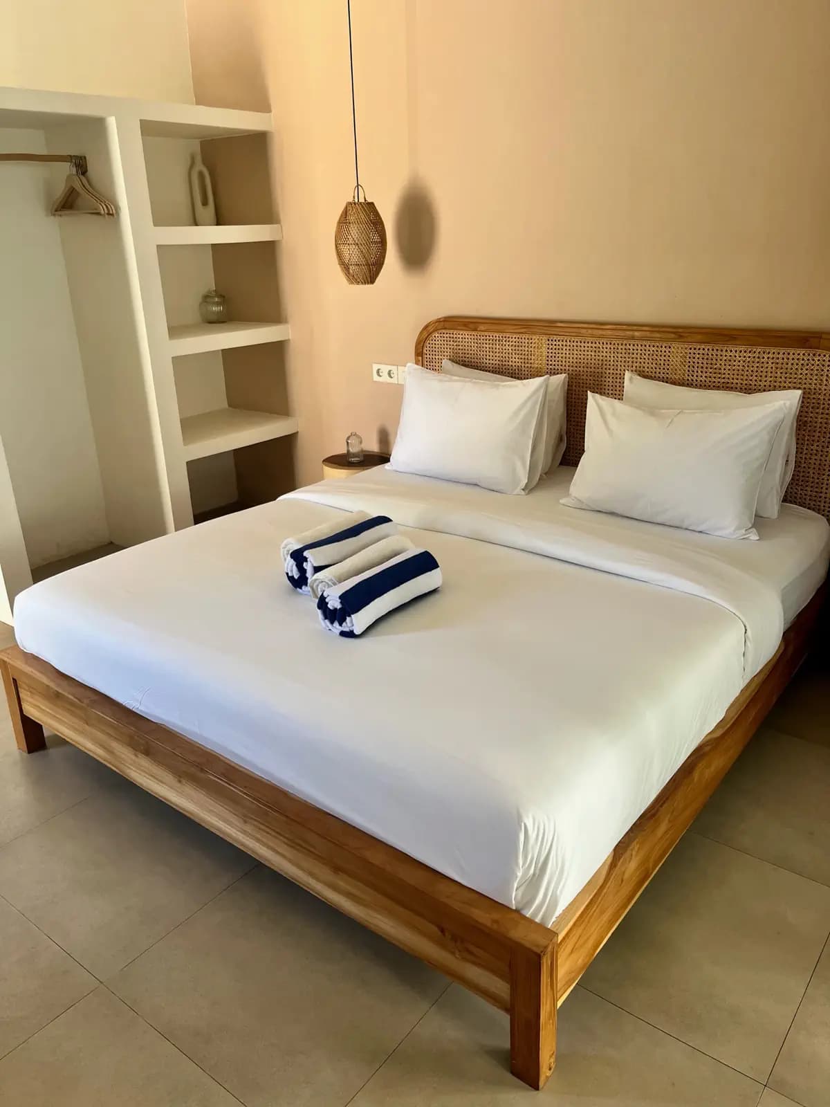 Villa Mila Gili Air 8