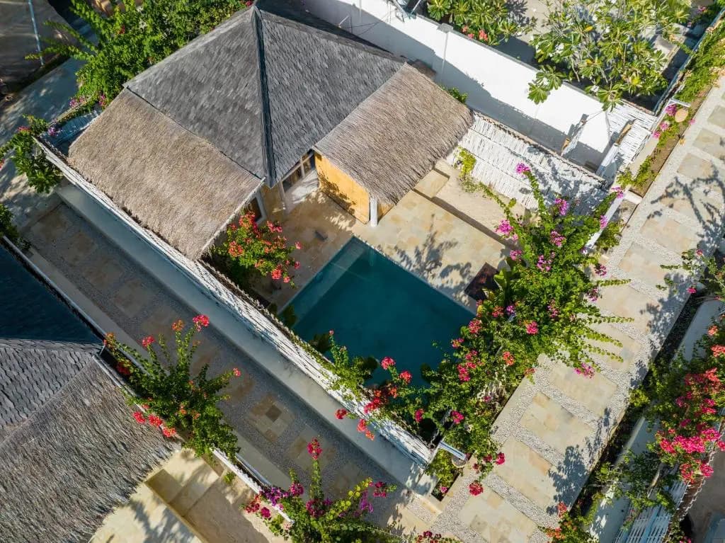 ORA Resort Gili Meno 12