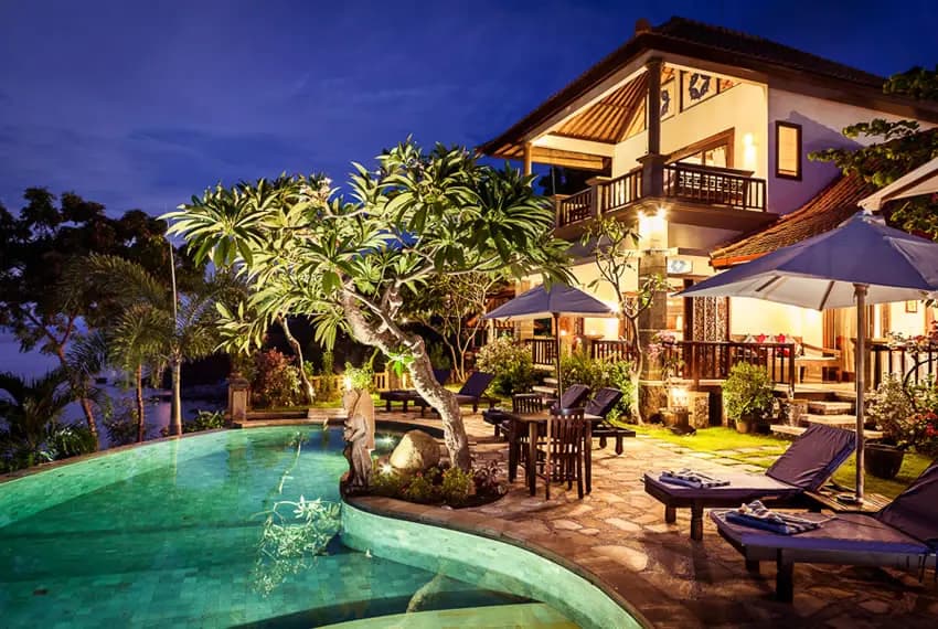 Blue Moon Villas Amed 13