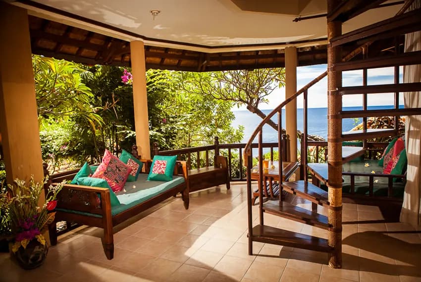 Blue Moon Villas Amed 19
