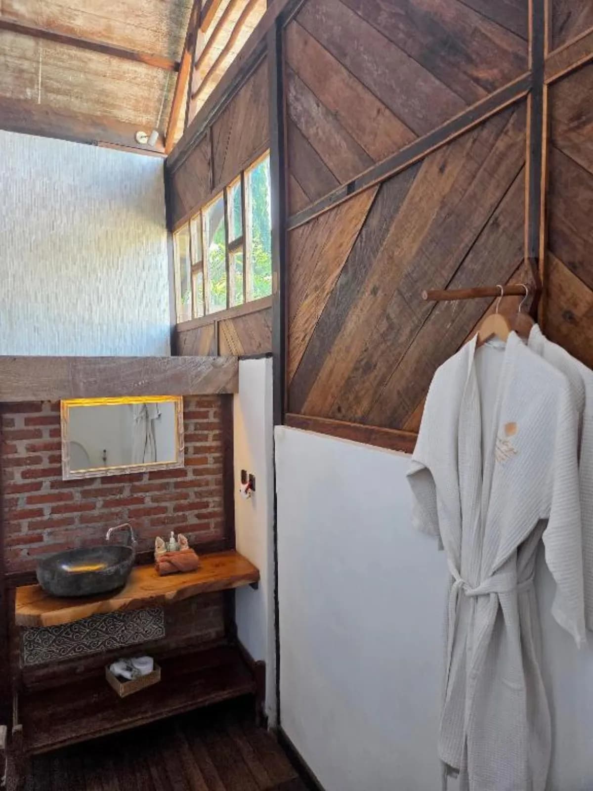 Villas Apalagi Gili Air 10
