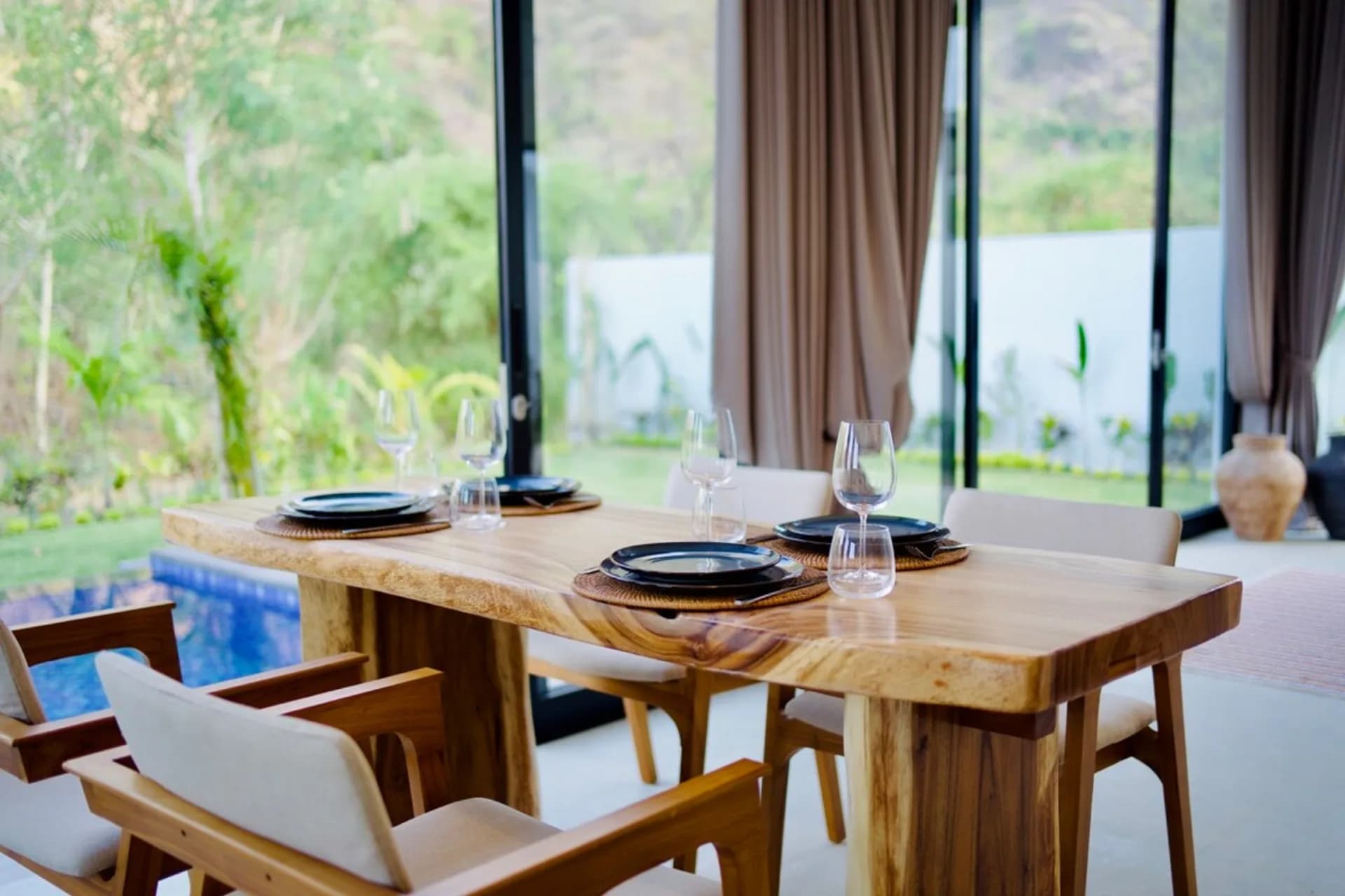 Villa Bacchanalia 10