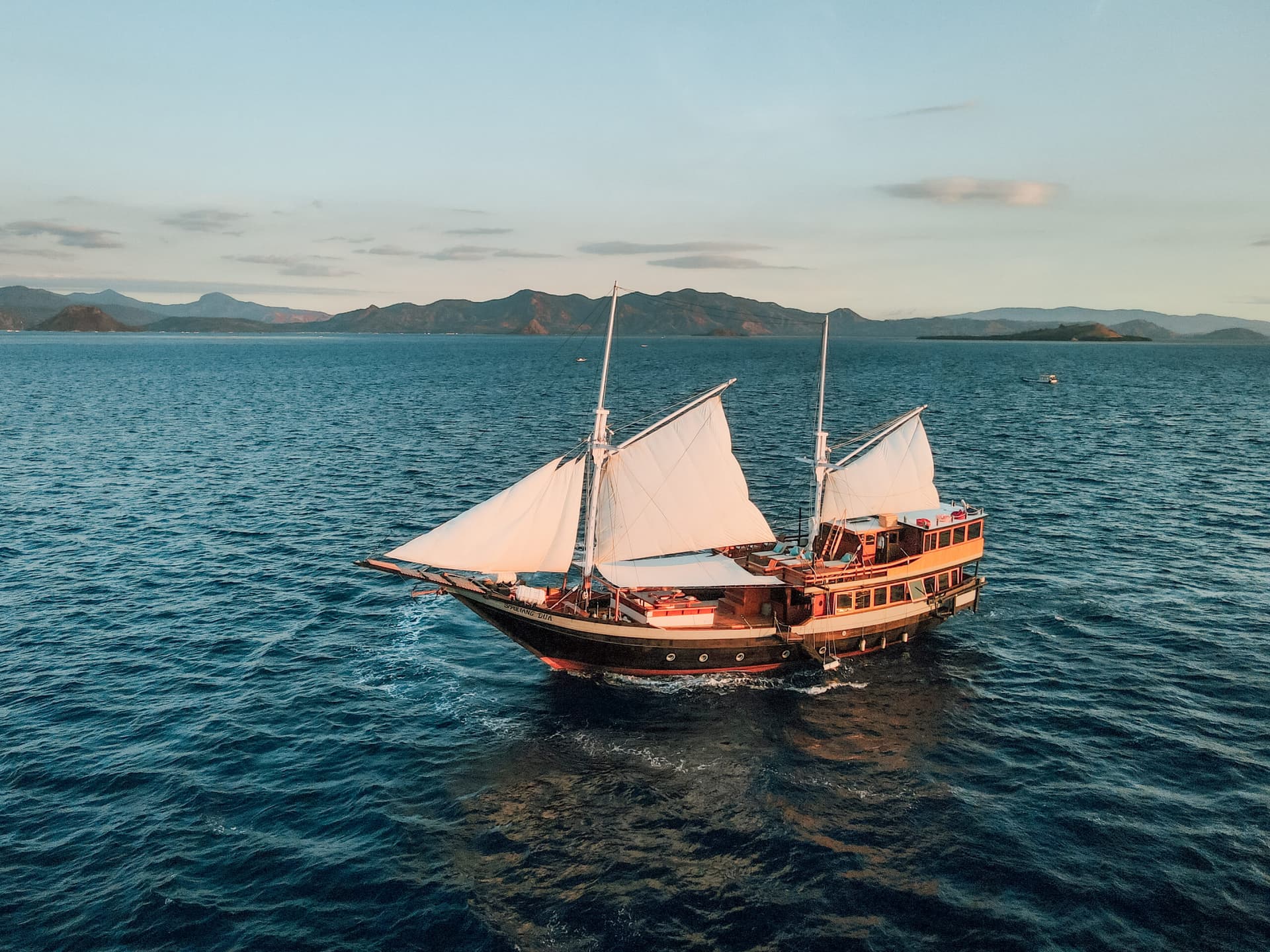 40% OFF | 11 Days | Best of Raja Ampat Diving Liveaboard | January 8th – 18th