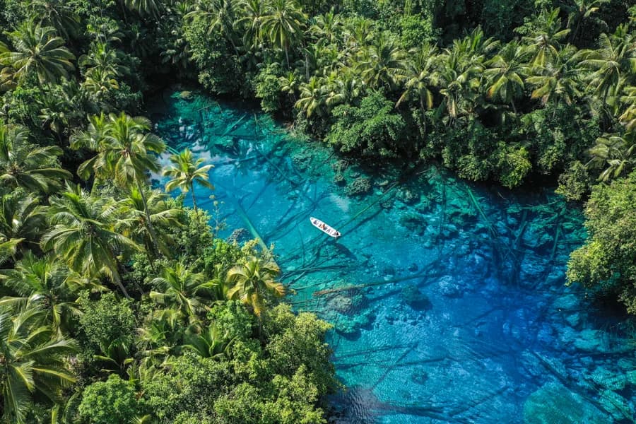 Banggai Islands Trip: Lakes, Beaches and Snorkeling