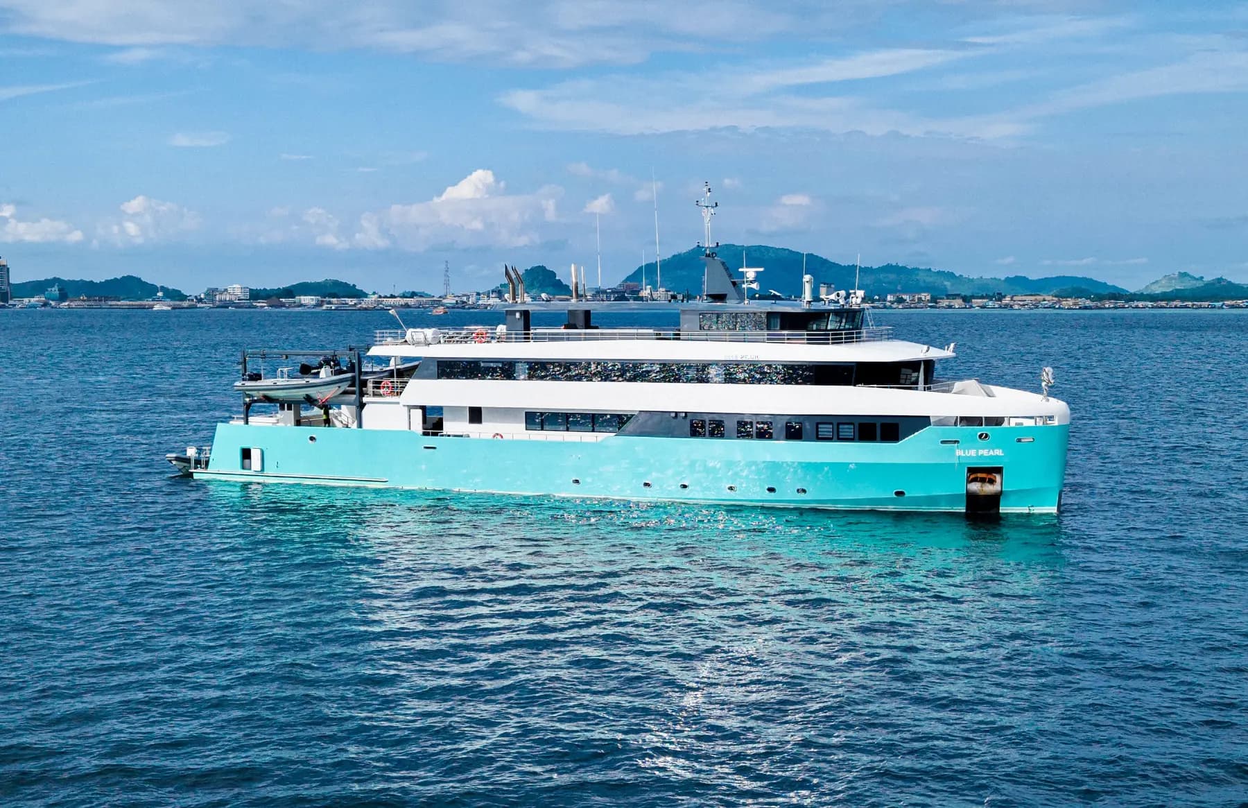 15% off Blue Pearl’s 10-day Raja Ampat liveaboard, 17 December 2026