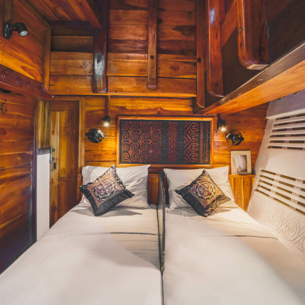 Calico Jack Double Cabin Converted to Twin