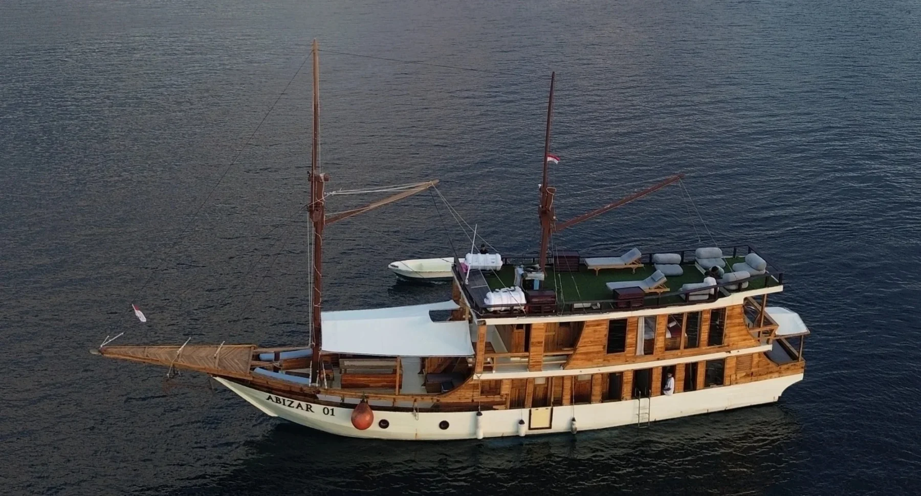 Abizar liveaboard